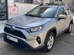 تۆیۆتا ڕاڤ 4